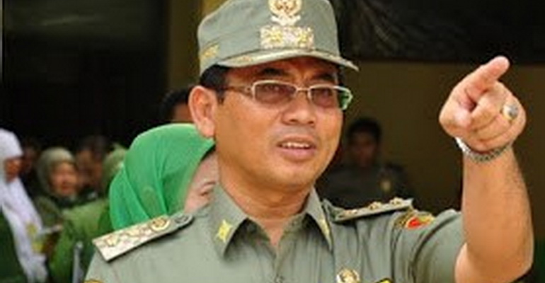 Dr. Rahmat Effendi